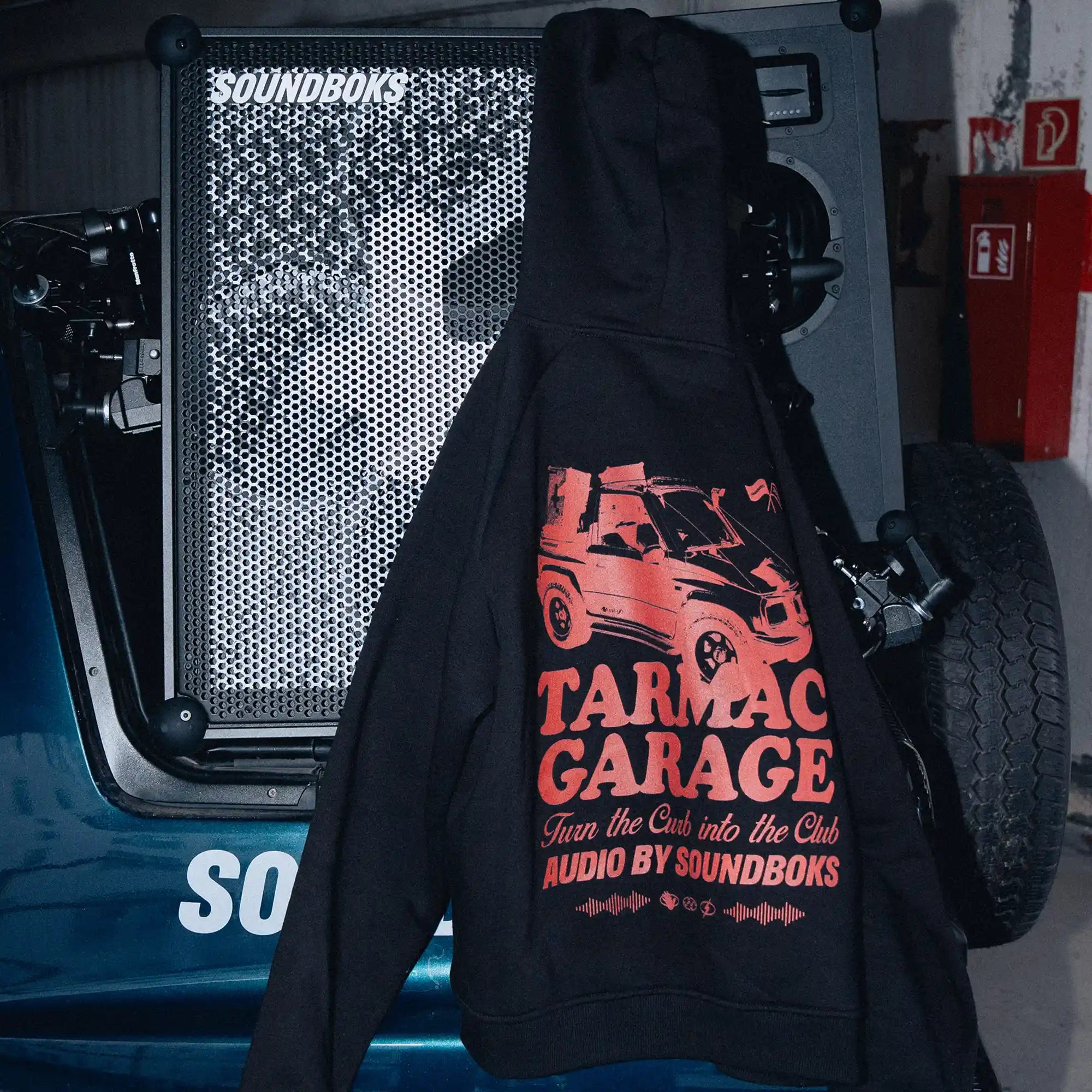 Soundboks 4 x Tarmac