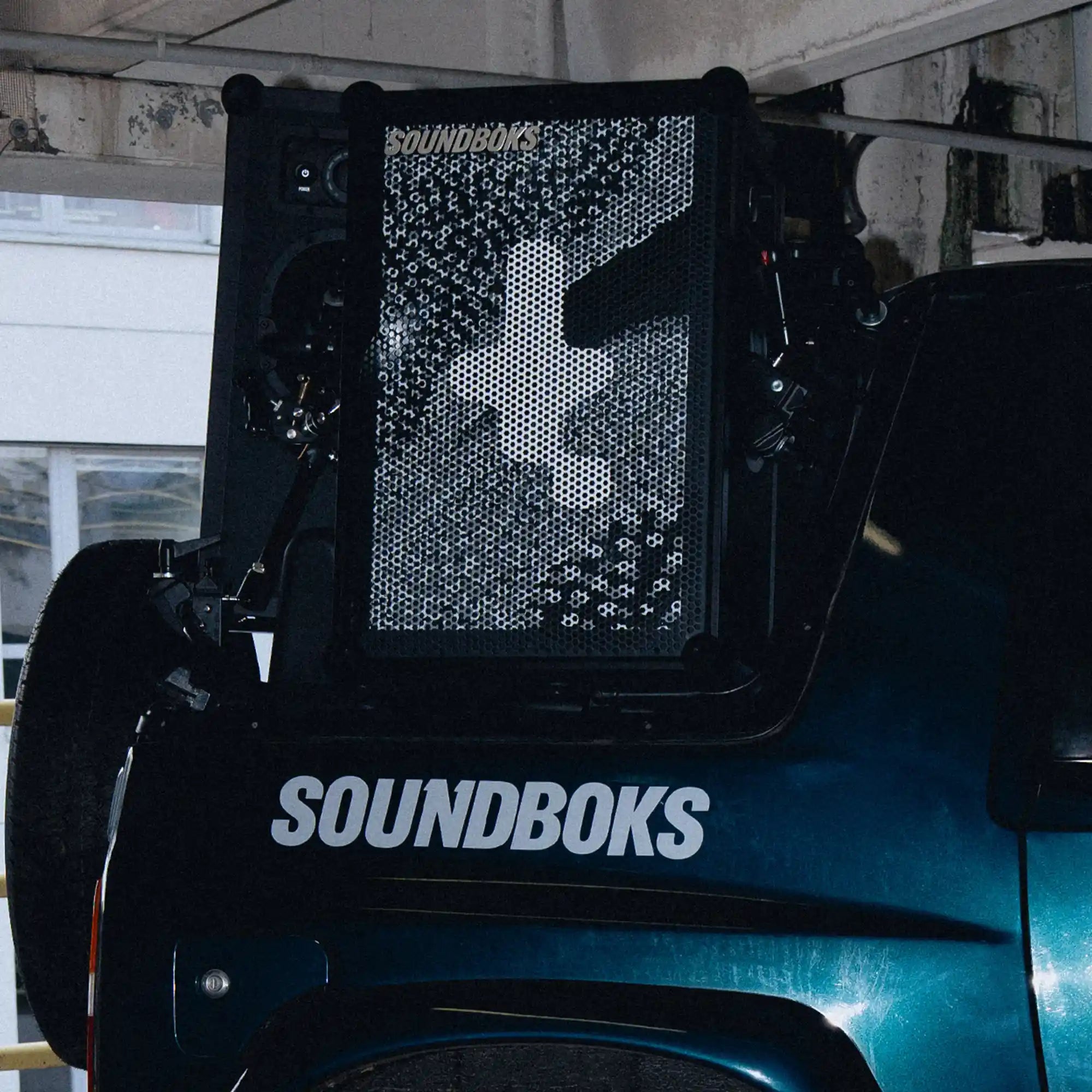 Exclusive grill design